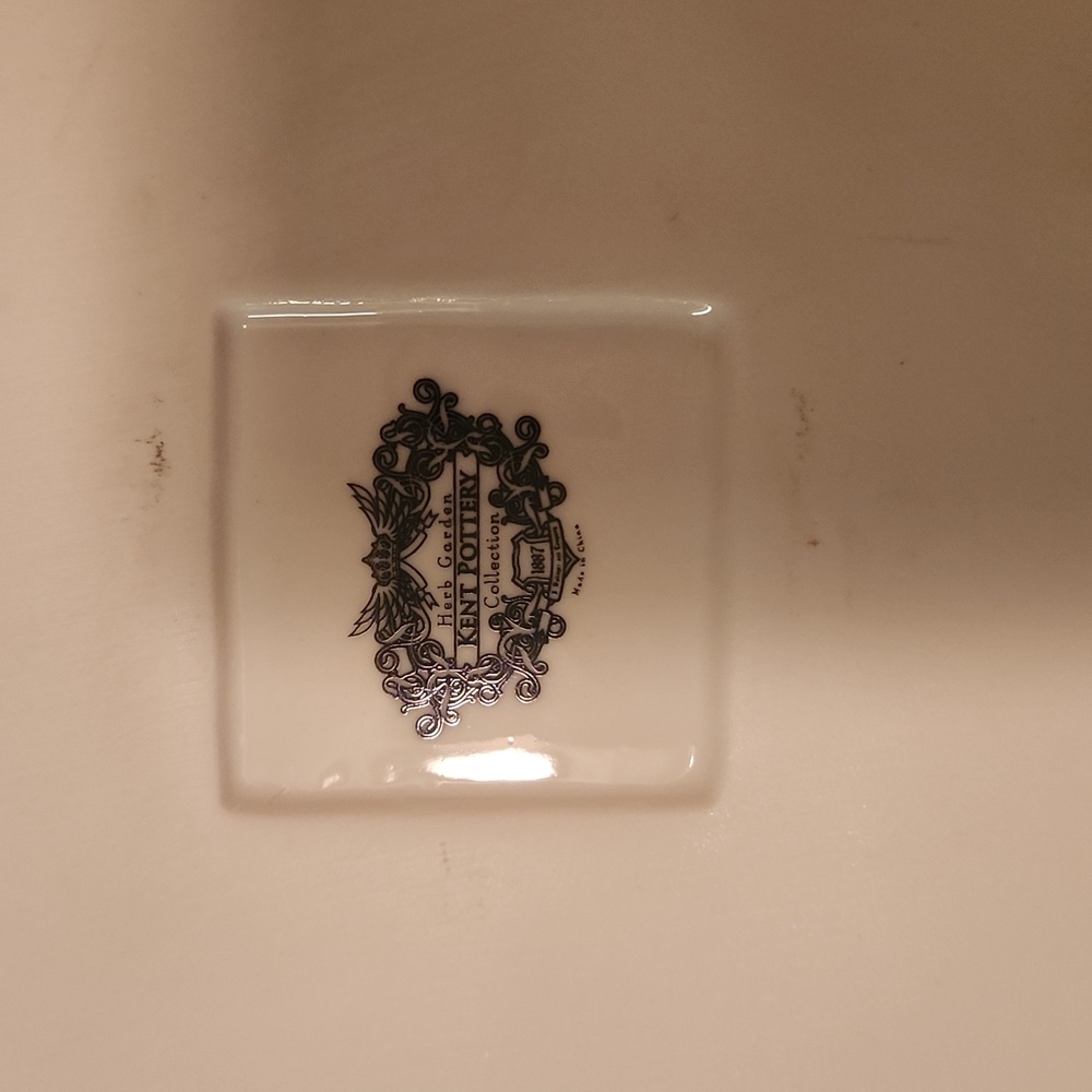 Kent Pottery baking dish
